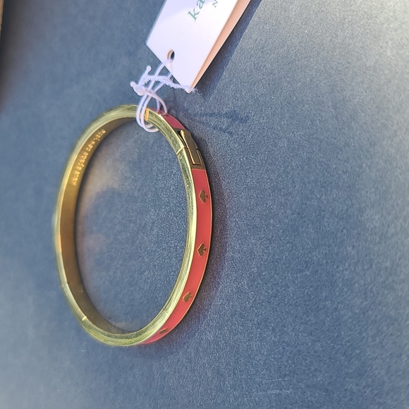 Kats Spade-Spot the Spade bracelet - Picture 2 of 3